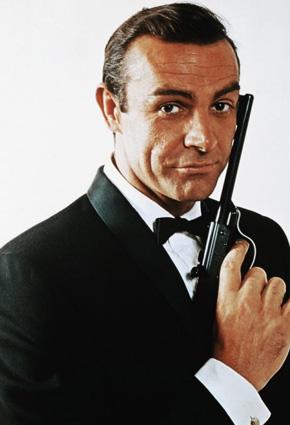 بيع مسدس جيمس بوند بـ195 ألف دولار 